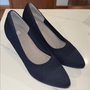 Eileen Fisher Kiss Stretch Knit Pumps